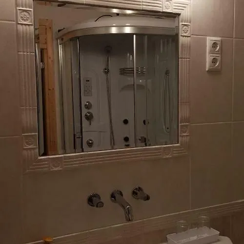 Mimi * Balatonalmádi